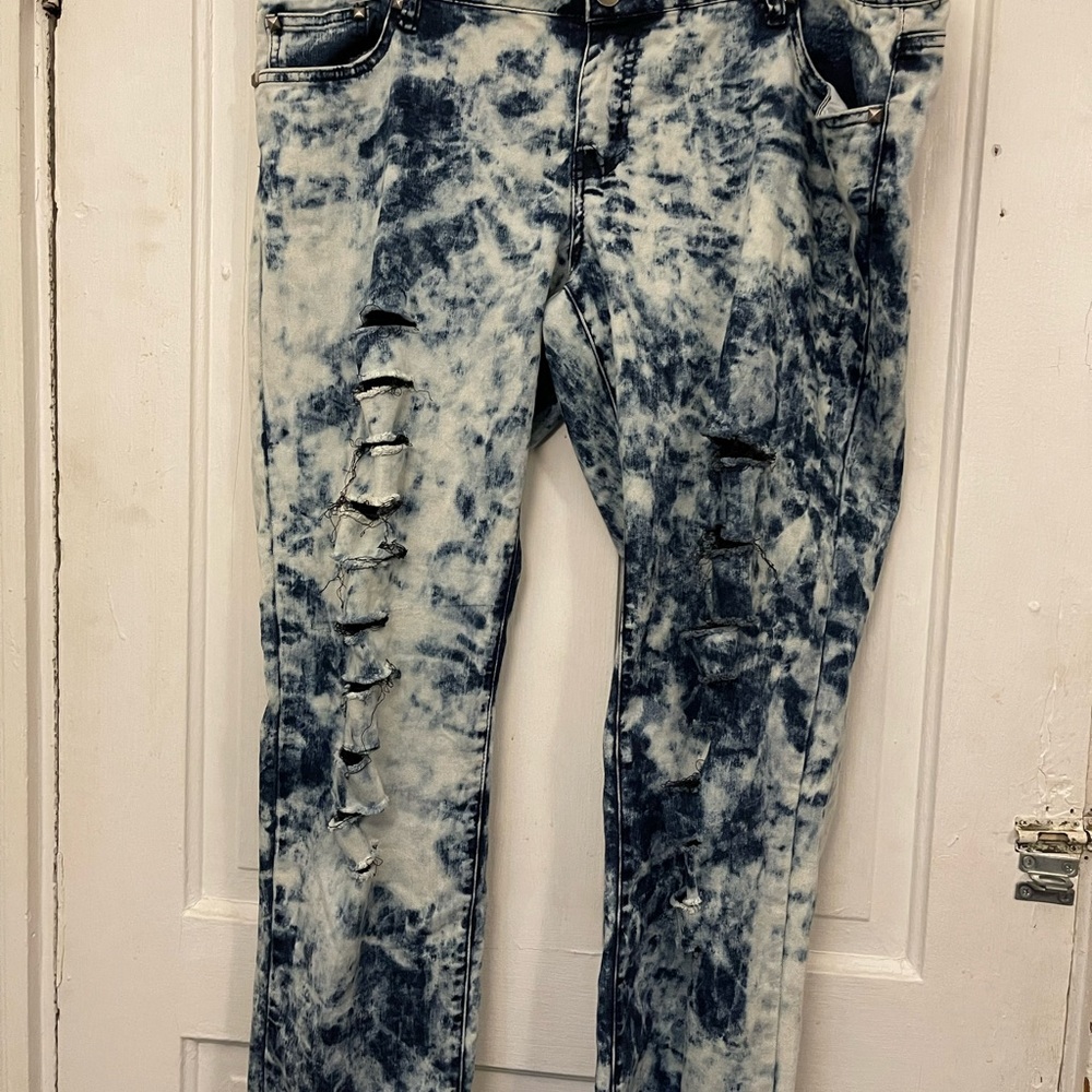 Woman’s jeans